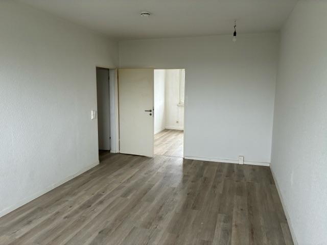 Etagenwohnung Borna - 3 Zimmer, 57 m&sup2;, 308&euro; | Angebot:26512228