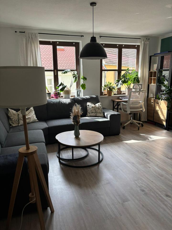 Geräumige Wohnung in Marktnähe mit großem Wohn- & Essbereich