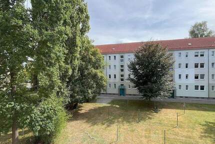 Wohnung Zwickau Eckersbach - 2 Zimmer, 47 m&sup2;, 249&euro; | Angebot:26834768