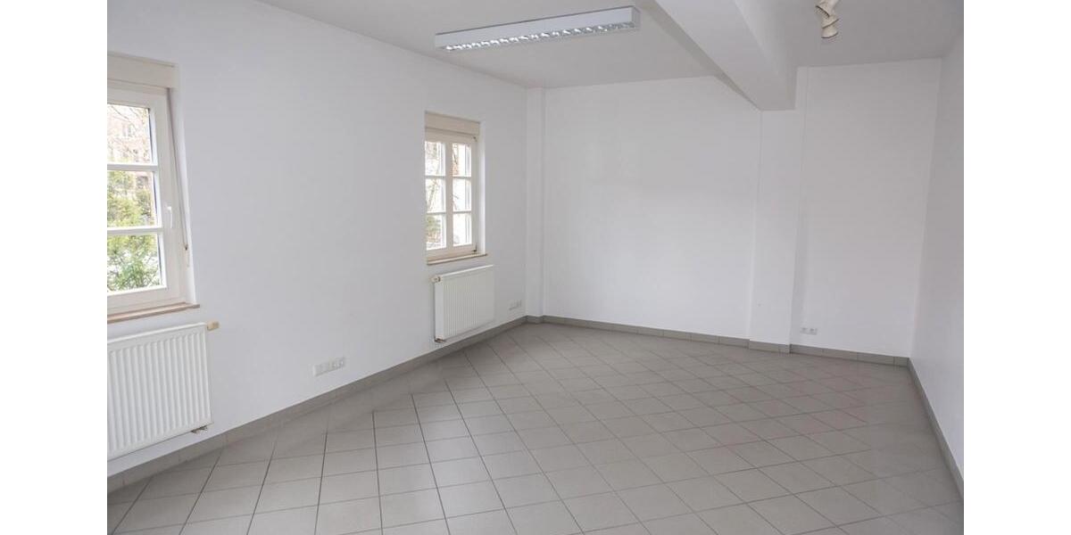 Gewerbeobjekt Schweinfurt Haardt - 1.400&euro; | Angebot:23250756