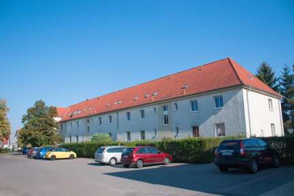 Wohnung Zwenkau - 2 Zimmer, 43 m&sup2;, 357&euro; | Angebot:25236489