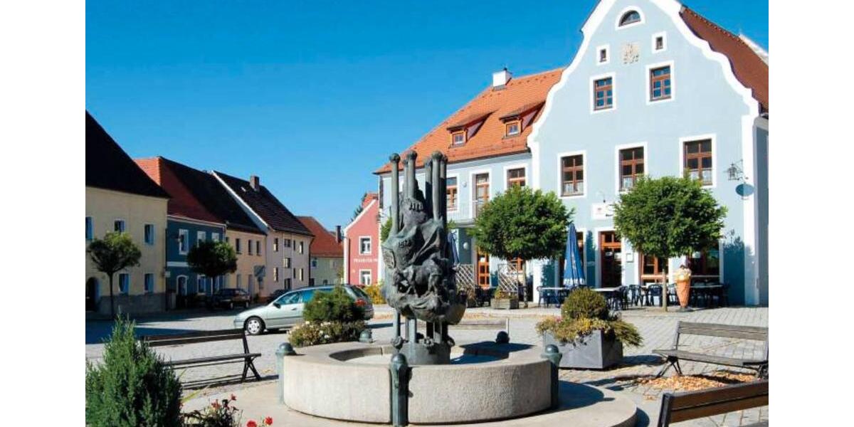 Etagenwohnung Pfreimd - 2 Zimmer, 57 m&sup2;, 680&euro; | Angebot:25414323