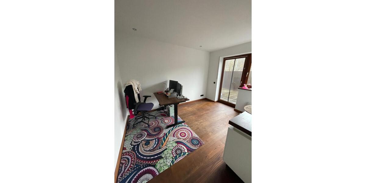 Erdgeschoßwohnung Schnaittach - 4 Zimmer, 166 m&sup2;, 1.400&euro; | Angebot:25283579