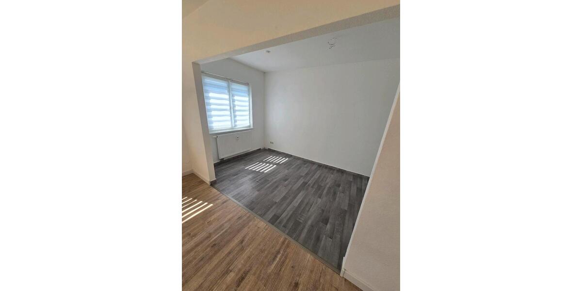 Etagenwohnung Burg - 1 Zimmer, 42 m&sup2;, 305&euro; | Angebot:26355966