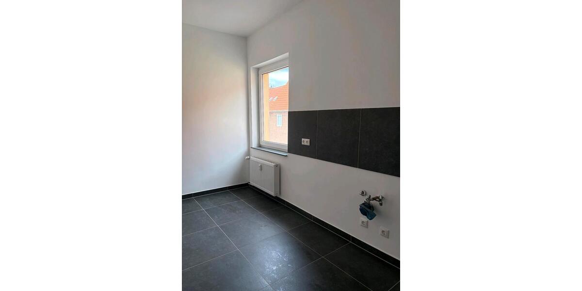 Etagenwohnung Gräfenhainichen - 2 Zimmer, 60 m&sup2;, 450&euro; | Angebot:26578502
