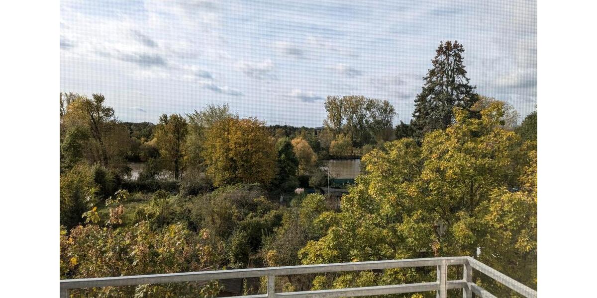 Etagenwohnung Frankfurt am Main Nied - 4 Zimmer, 86 m&sup2;, 1.500&euro; | Angebot:26481531