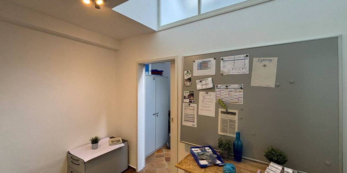 Gewerbeobjekt Limburg - 2 Zimmer, 760&euro; | Angebot:25708025