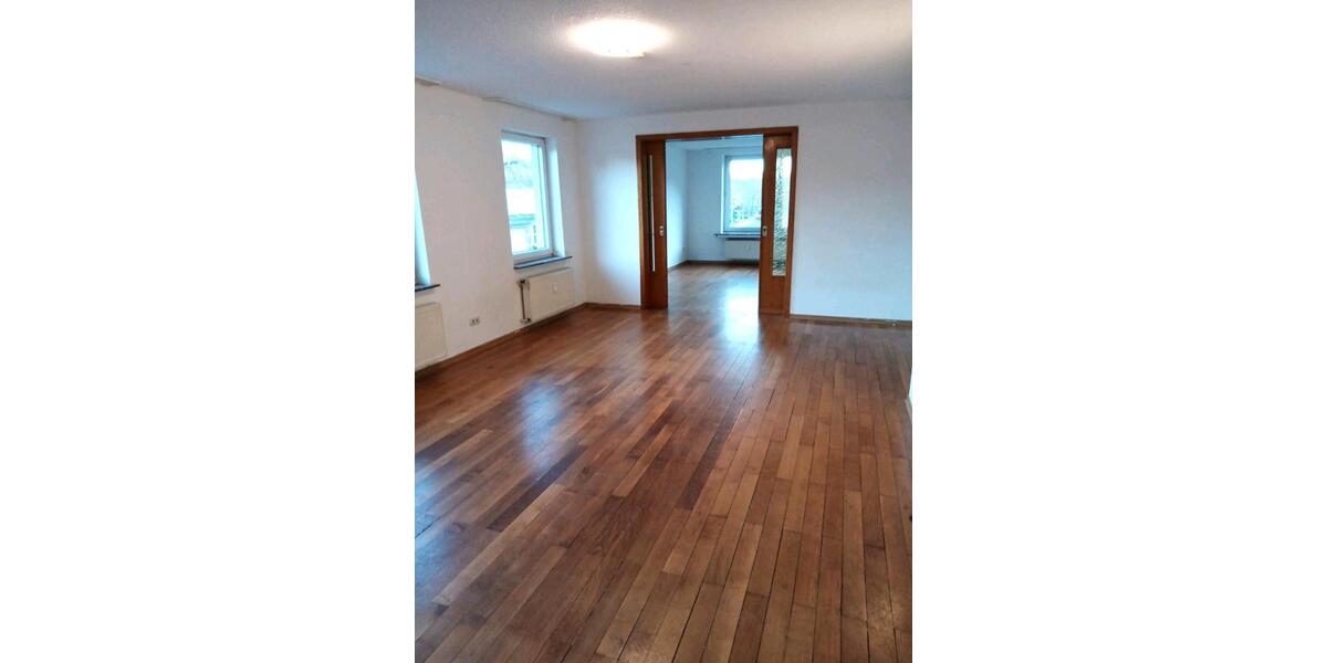 Büren, Obergeschosswohnung 4 zimmer