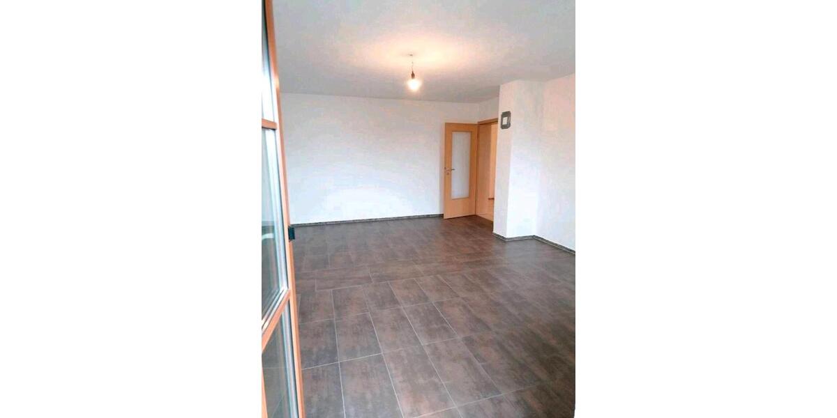 Etagenwohnung Ramerberg - 4 Zimmer, 140 m&sup2;, 1.200&euro; | Angebot:26662922