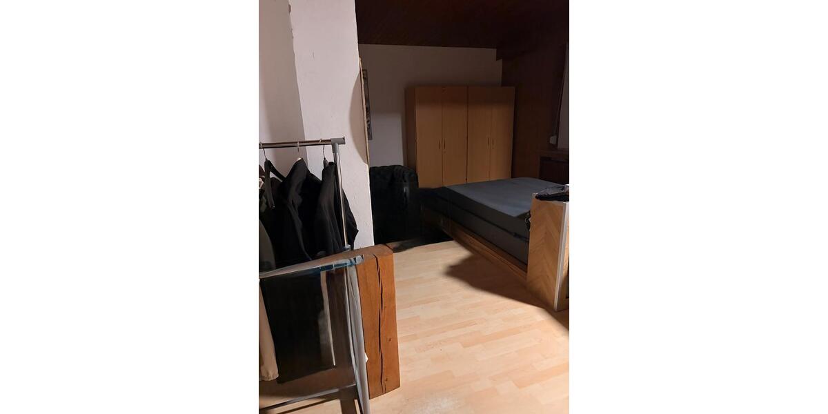 Etagenwohnung Minden - 1 Zimmer, 160 m&sup2;, 28&euro; | Angebot:24526714