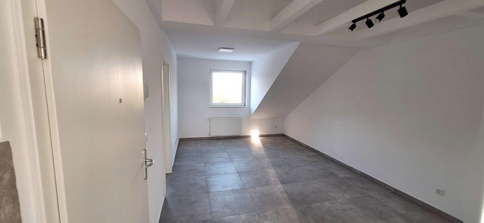Dachgeschoßwohnung Schwerte - 2 Zimmer, 56 m&sup2;, 565&euro; | Angebot:24431216