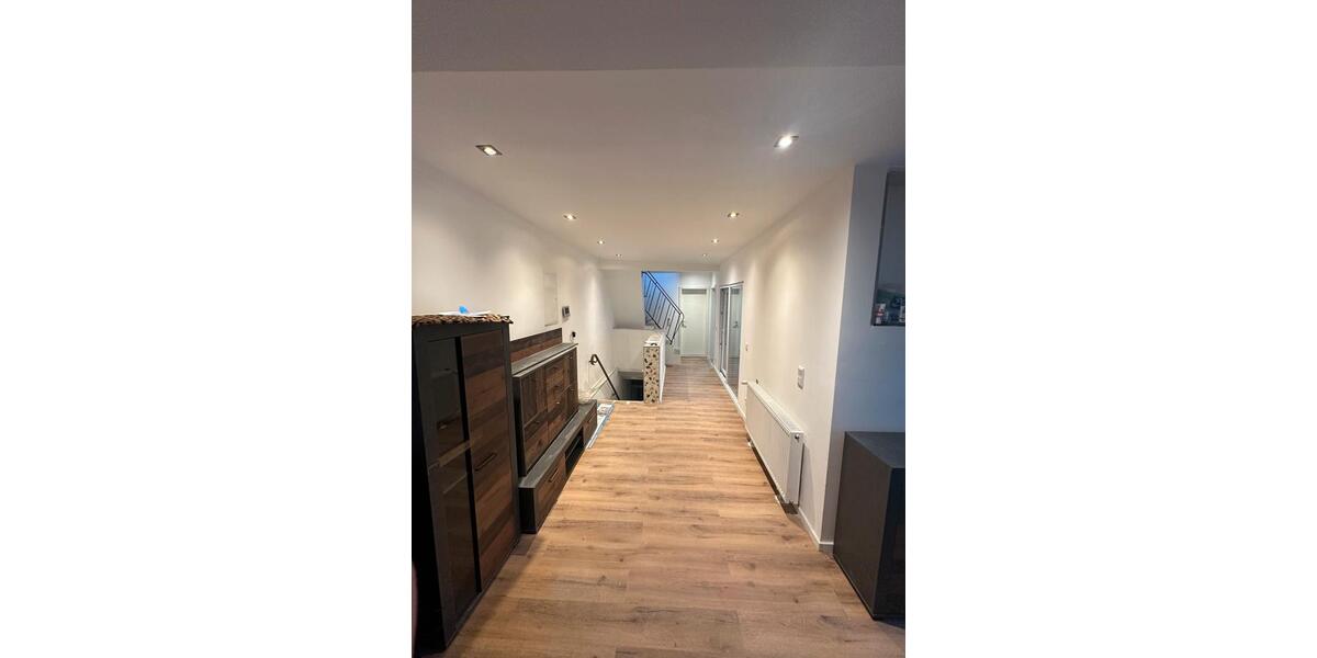 Maisonettenwohnung Meerbusch - 4 Zimmer, 120 m&sup2;, 1.900&euro; | Angebot:26384269