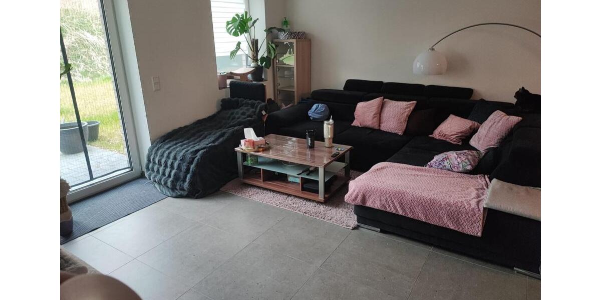 Erdgeschoßwohnung Saterland - 5 Zimmer, 104 m&sup2;, 1.150&euro; | Angebot:26033947