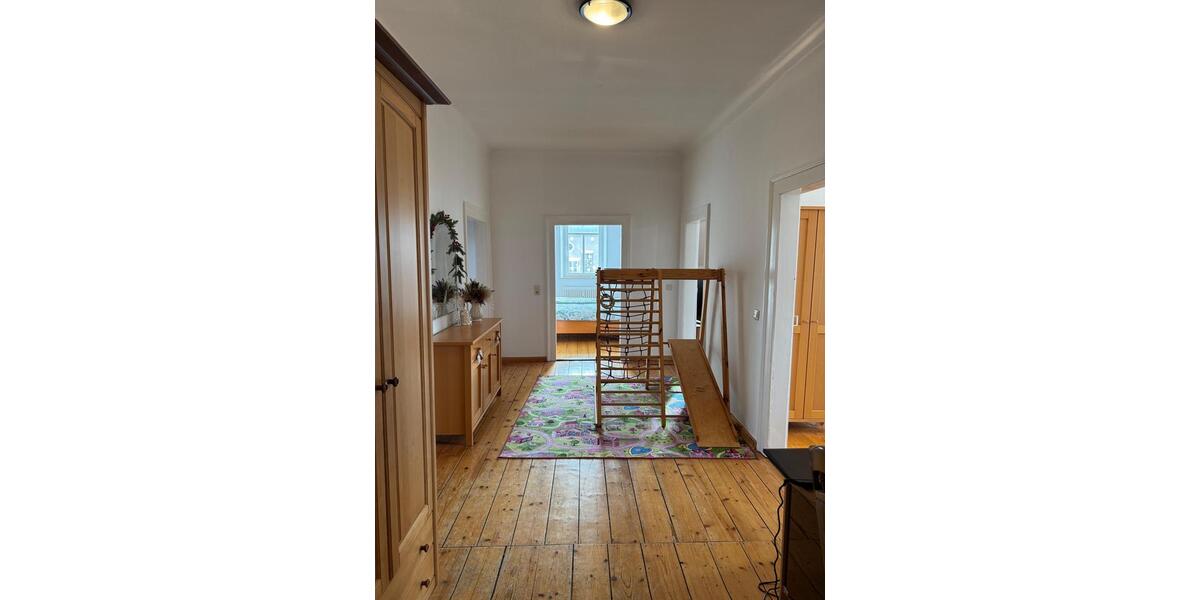 Dachgeschoßwohnung Bad Kissingen - 3 Zimmer, 95 m&sup2;, 1.150&euro; | Angebot:25394500