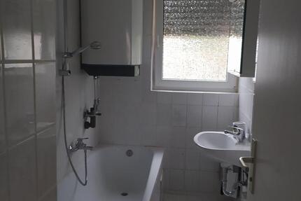 3,5-Zimmer-Wohnung im Erdgeschoss mit Terrasse – Plüderhausen zimmer