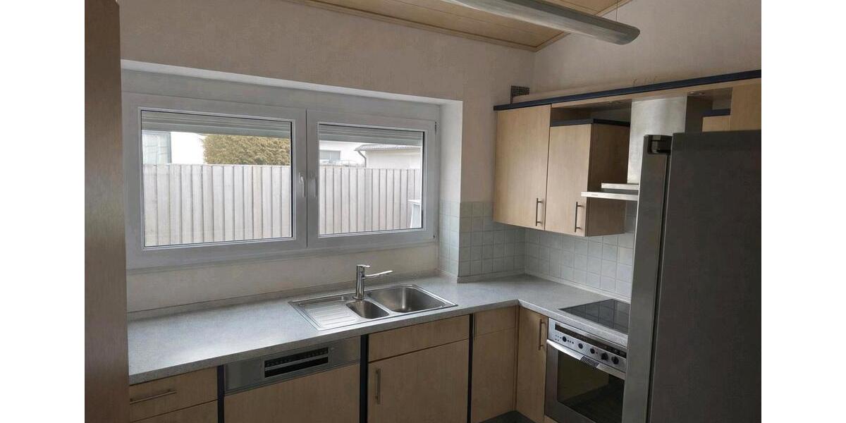 Etagenwohnung Biberach an der Riß - 3 Zimmer, 120 m&sup2;, 1.300&euro; | Angebot:26238411