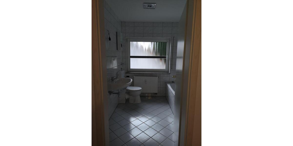 Dachgeschoßwohnung Betzdorf - 3 Zimmer, 79 m&sup2;, 750&euro; | Angebot:24921329