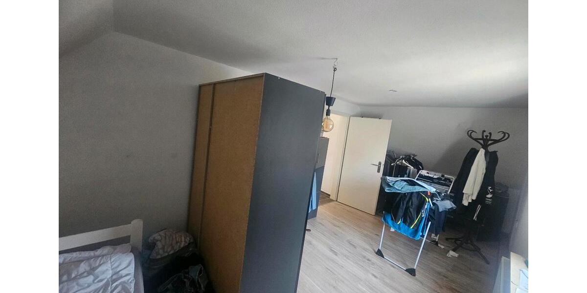 Dachgeschoßwohnung Gundelfingen an der Donau - 3 Zimmer, 90 m&sup2;, 950&euro; | Angebot:26698867