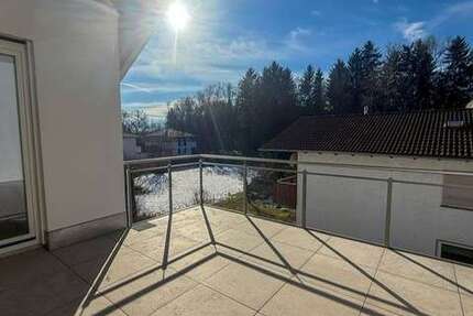 Wohnung Kolbermoor - 4 Zimmer, 137 m&sup2;, 2.350&euro; | Angebot:25091091