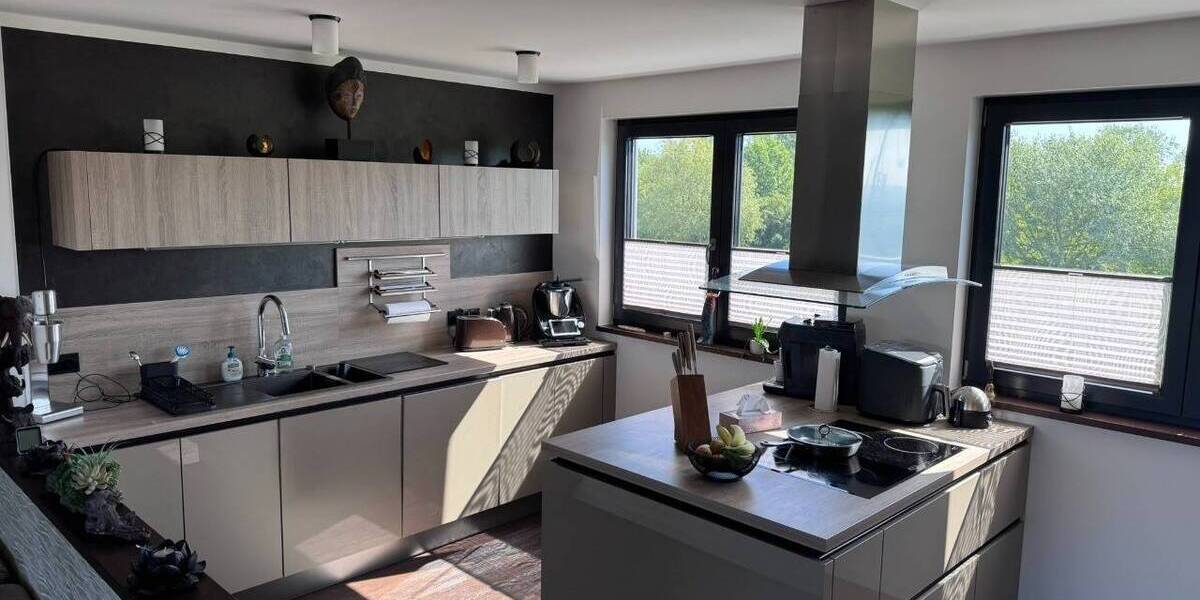 Etagenwohnung Rostock Hohe Düne - 5 Zimmer, 210 m&sup2;, 3.360&euro; | Angebot:26778324