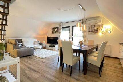 Bezugsfrei ab sofort - komplett möbliert! 2 zimmer