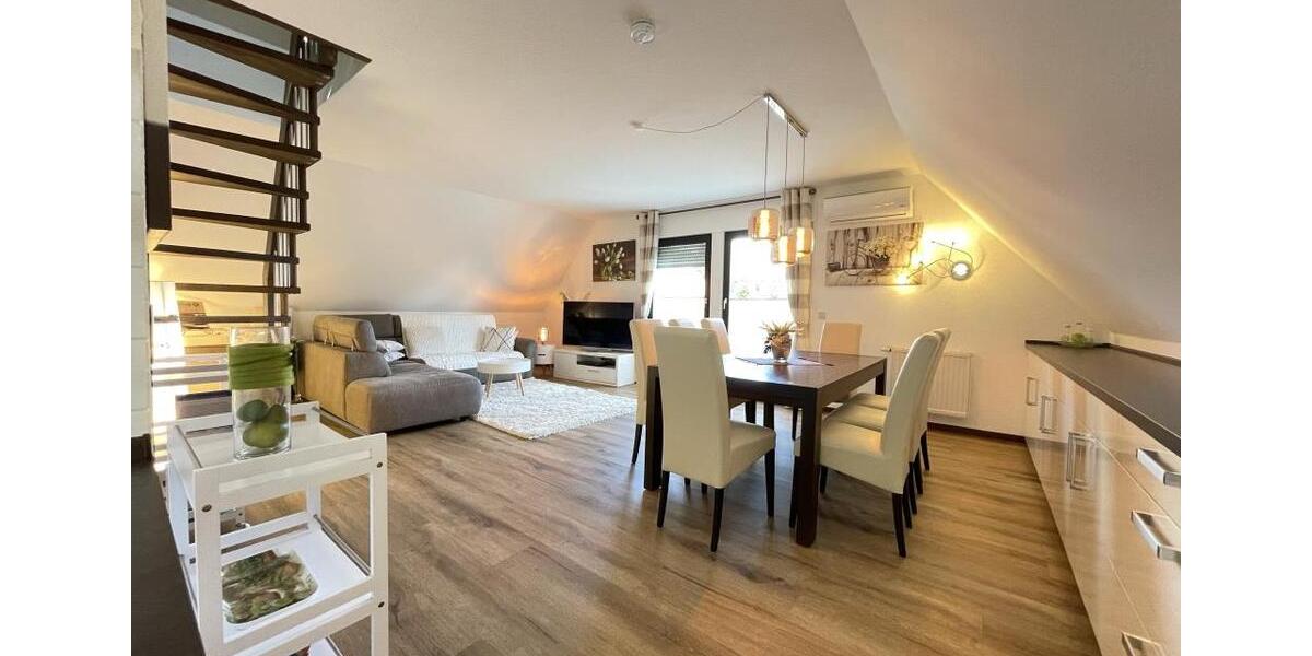 Bezugsfrei ab sofort - komplett möbliert! 2 zimmer