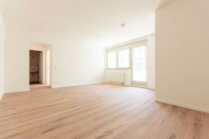 Wohnung Leipzig / Zentrum Zentrum - 2.5 Zimmer, 67 m&sup2;, 837&euro; | Angebot:26207955