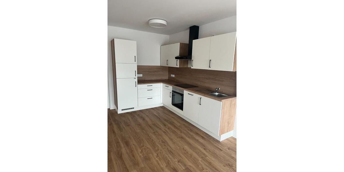 Etagenwohnung Stamsried - 3 Zimmer, 93 m&sup2;, 835&euro; | Angebot:24520684