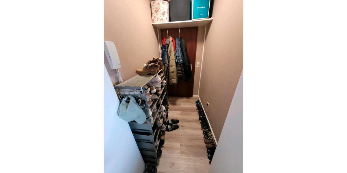 Etagenwohnung Marburg Marbach - 3 Zimmer, 90 m&sup2;, 1.300&euro; | Angebot:26582685