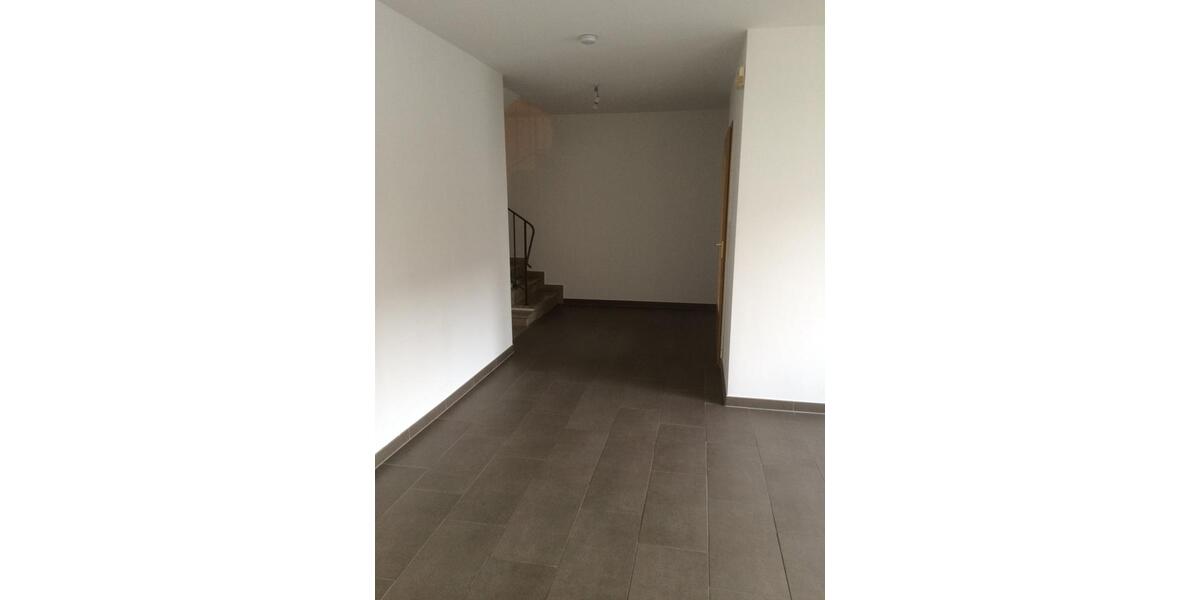 Reihenhaus Erlangen Alterlangen - 6 Zimmer, 149 m&sup2;, 1.700&euro; | Angebot:24544402