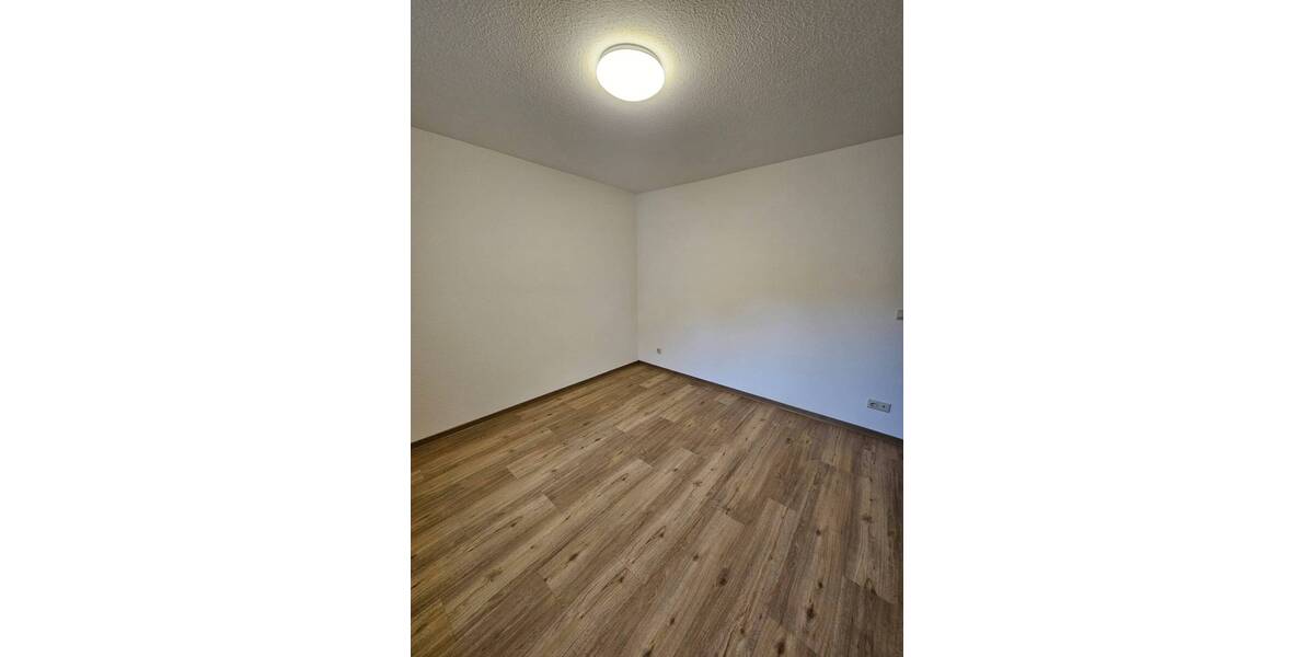 Zimmer Hartha - 220&euro; | Angebot:25776922