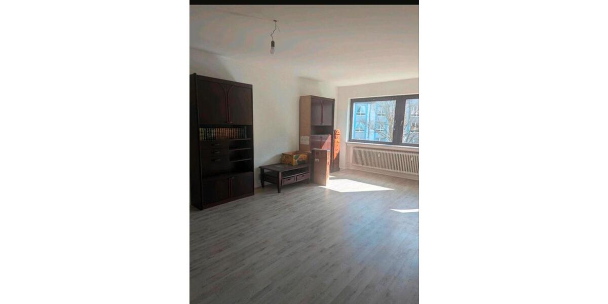 Etagenwohnung Dillingen (Saar) - 3 Zimmer, 78 m&sup2;, 1.200&euro; | Angebot:25979106