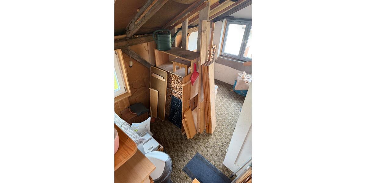 Dachgeschoßwohnung Immendingen - 3 Zimmer, 90 m&sup2;, 1.100&euro; | Angebot:26563732