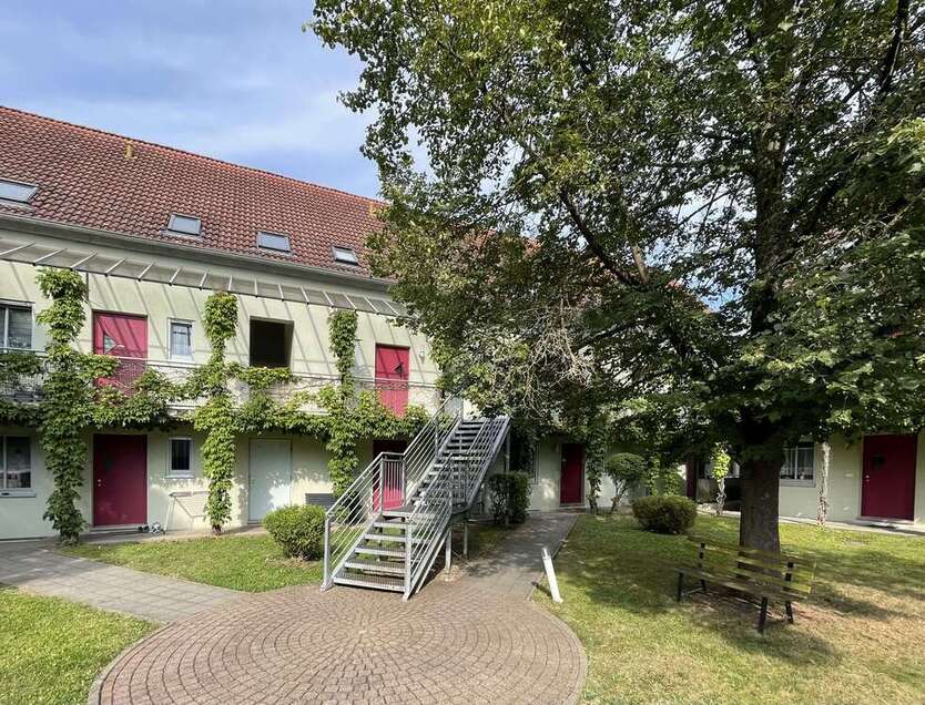 Wohnung zum Mieten in Untermaßfeld 300 € 47.2 m² 1 zimmer