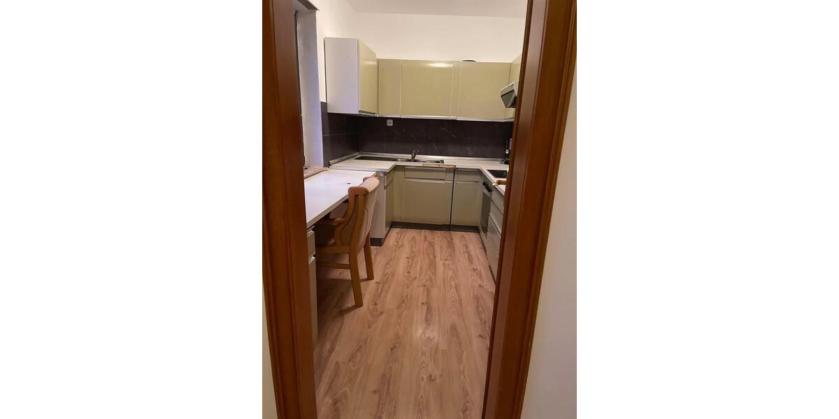 Einfamilienhaus Siegen Eiserfeld - 2 Zimmer, 85 m&sup2;, 1.100&euro; | Angebot:25268700