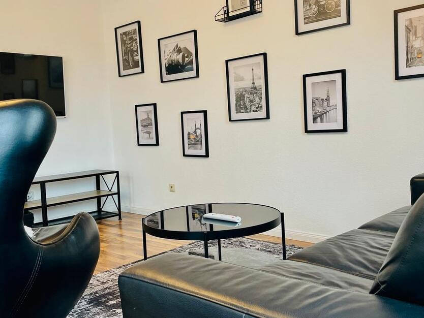 Komplett Möblierte 2,5 Zimmer Wohnung in Sindelfingen-Stadtmitte
