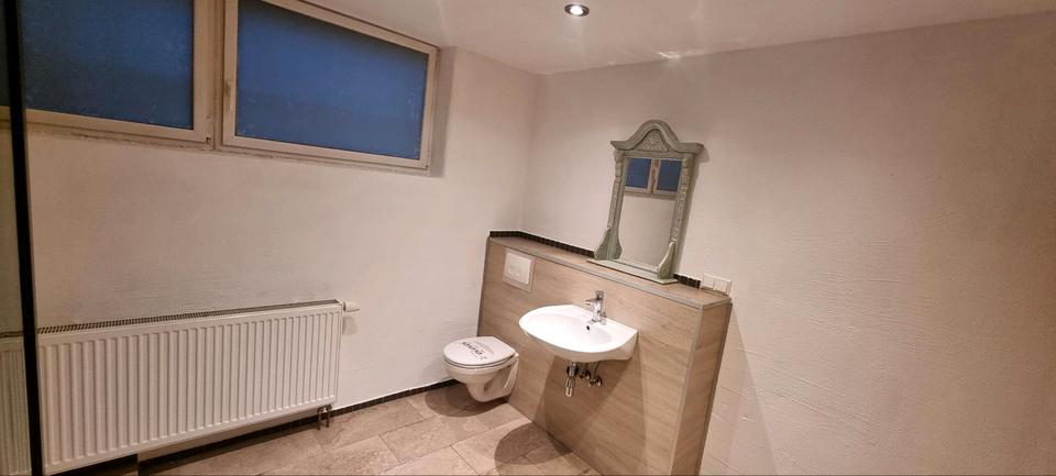 Erdgeschoßwohnung Kronach - 2.5 Zimmer, 95 m&sup2;, 700&euro; | Angebot:25965986