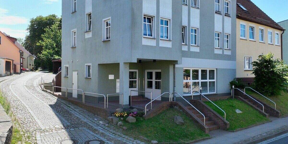 Gewerbeobjekt Richtenberg - 5 Zimmer, 116 m&sup2;, 720&euro; | Angebot:23971381