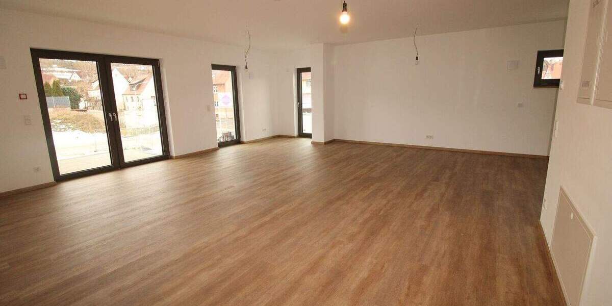 Etagenwohnung Spalt - 2 Zimmer, 101 m&sup2;, 1.065&euro; | Angebot:25677611