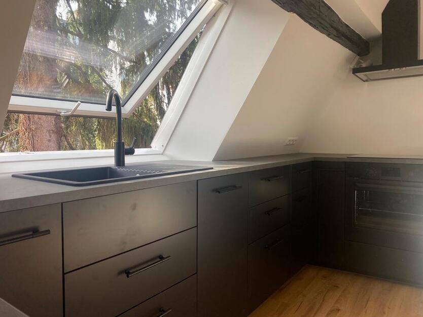 Exklusive Dachgeschosswohnung in Innenstadtlage (möbliert) zimmer