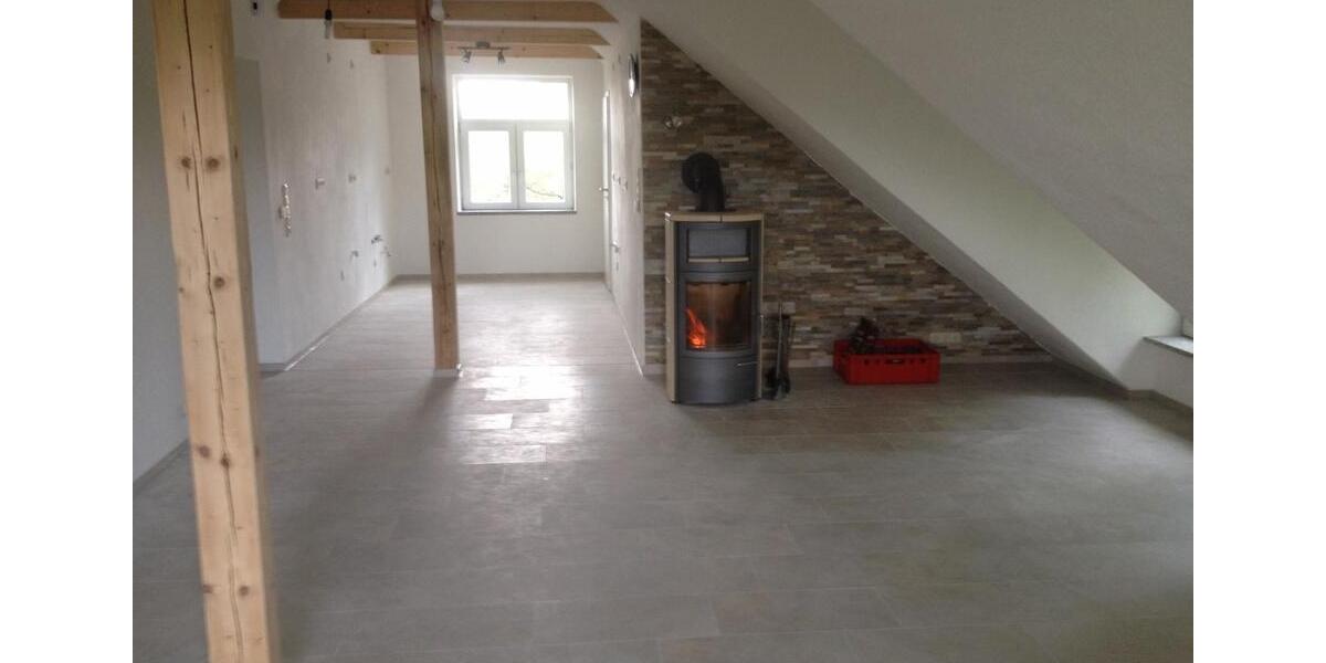 Dachgeschoßwohnung Egestorf - 4.5 Zimmer, 98 m&sup2;, 1.200&euro; | Angebot:24374539