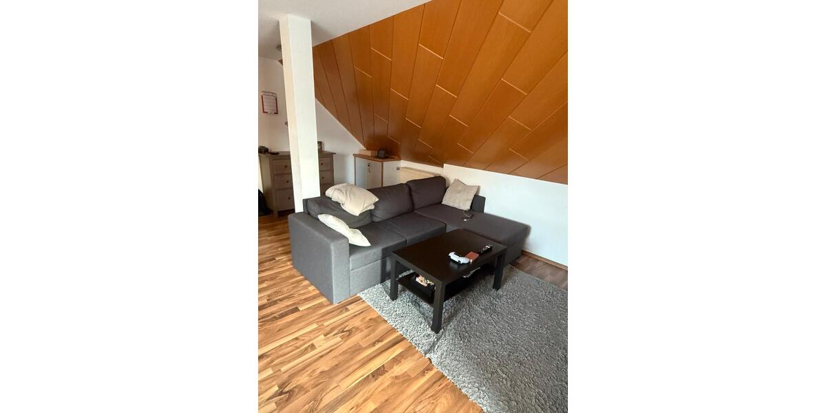 Dachgeschoßwohnung Barßel - 2 Zimmer, 50 m&sup2;, 650&euro; | Angebot:25929329