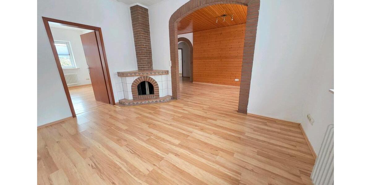 Erdgeschoßwohnung Hohenlockstedt - 4 Zimmer, 100 m&sup2;, 912&euro; | Angebot:24806518