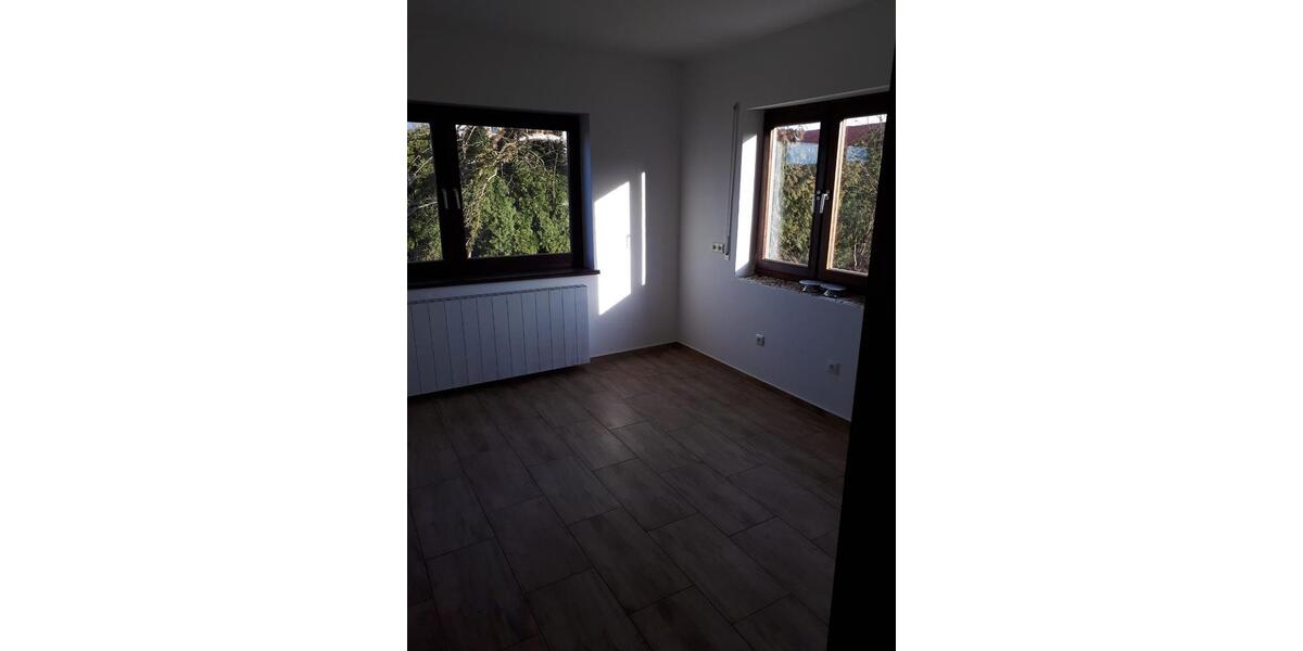 Einfamilienhaus Aßling - 8 Zimmer, 270 m&sup2;, 3.445&euro; | Angebot:25806117