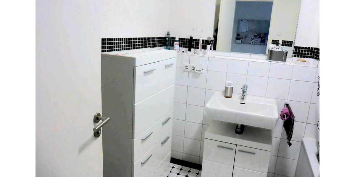 Erdgeschoßwohnung Lindau (Bodensee) - 2.5 Zimmer, 66 m&sup2;, 1.190&euro; | Angebot:24830358