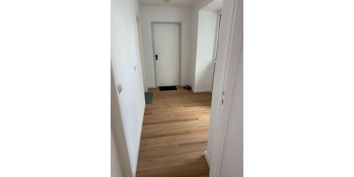 Dachgeschoßwohnung Bad Oeynhausen Dehme - 3 Zimmer, 55 m&sup2;, 450&euro; | Angebot:26591580