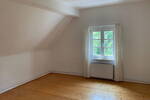 Lichtdurchflutete Wohnung im Grünen