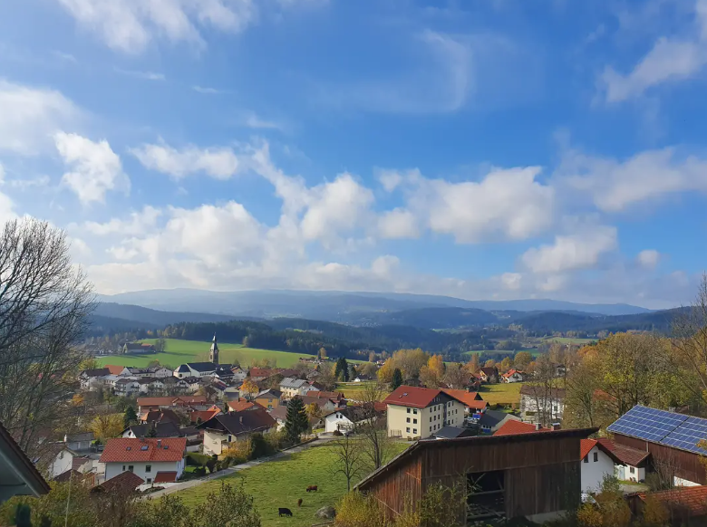 Etagenwohnung Böbrach Maisried - 1 Zimmer, 30 m&sup2;, 450&euro; | Angebot:24684616