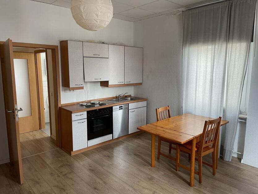 2 Zimmer, Wohnküche, Diele, Bad, 55452 Rümmelsheim, 1.OG