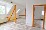 Moderne 3-Raum-DG-Wohnung mit Garage und gemeinschaftlichen Grundstück bei Bautzen 3 zimmer